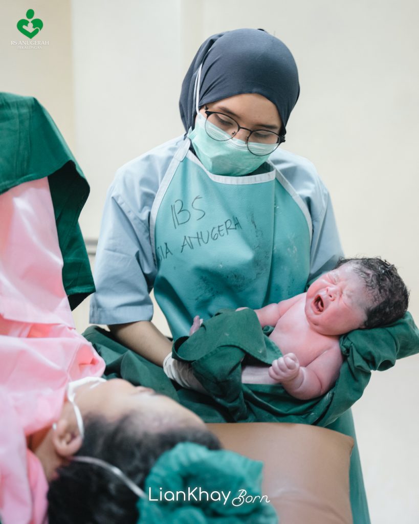 Moment of Birth — Lian Khay Photography